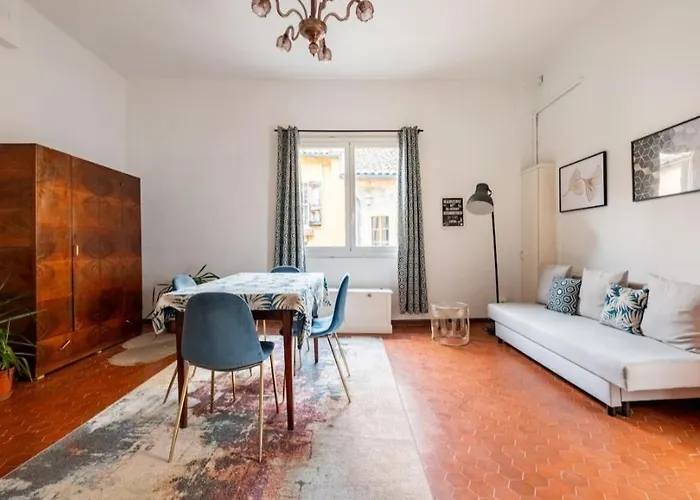 Appartement Penthouse G Reni *