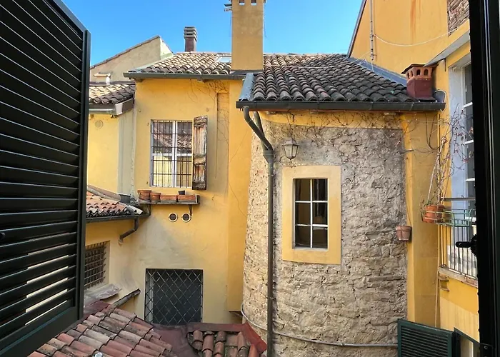 Apartment Penthouse G Reni *